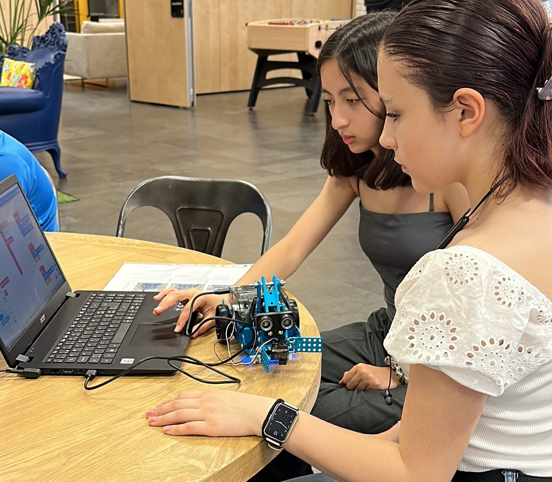 Level G0 Teamwork on mbot robot